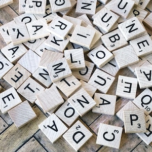 AUTHENTIC GAME SCRABBLE Wood Tile Pieces Approximately 90 Clean from Smoke free home
