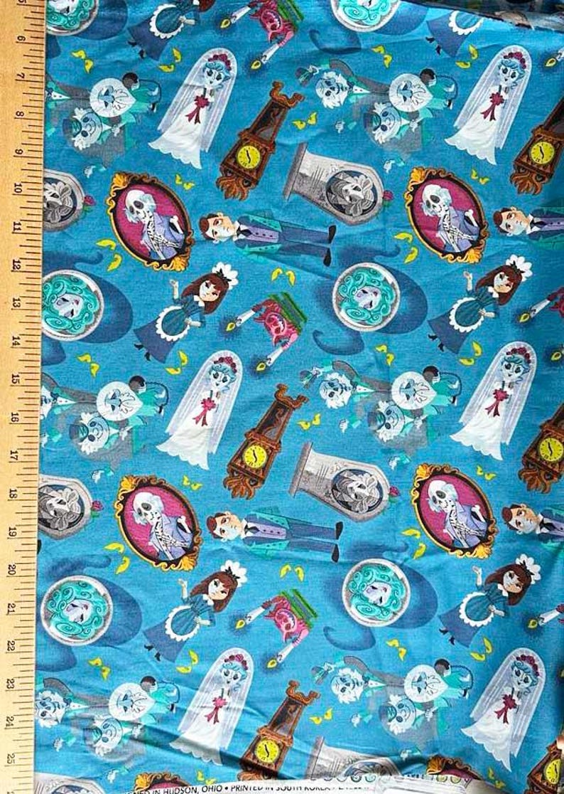 LARGER Version Design WALT DISNEY World Disneyland Haunted Mansion