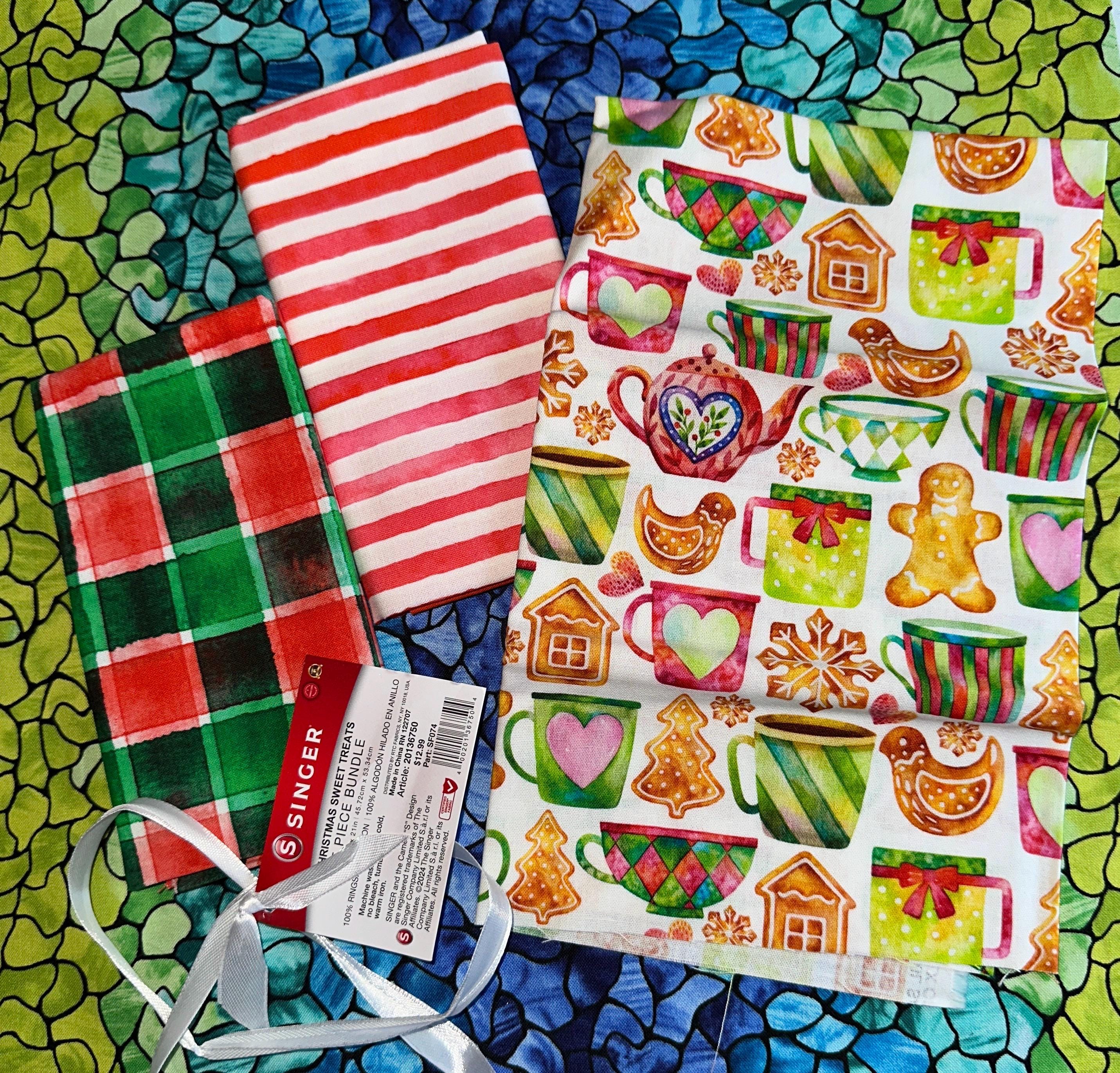 CHRISTMAS FAT QUARTER Bundle Called Christmas Sweet Treats 5