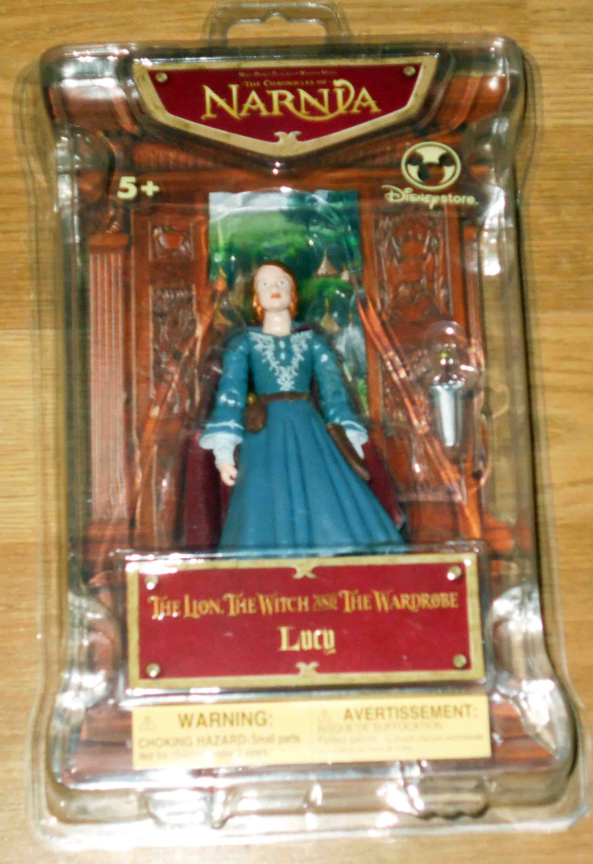 ナルニア国物語 NARNIA ワードローブ ミニチュア レプリカ フィギュア LUCY NARNIA FIGURE From the Chronicles of Narnia - the Lion the
