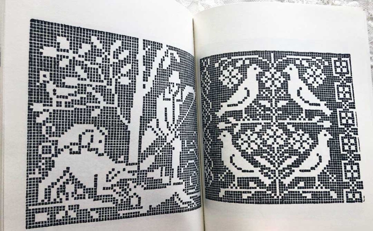 Rennaissance Pattern 1971 RENAISSANCE PATTERNS for LACE Embroidery and Needlepoint Dover ...