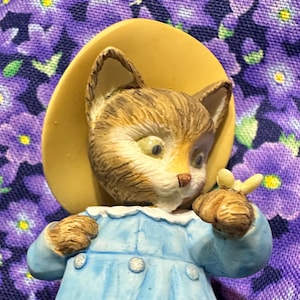 TOM KITTEN 1999 Beatrix Potter Christmas Stand Up Ornament - Hallmark Cards - F Warne & Company