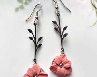 Dangle Flowers Earrings