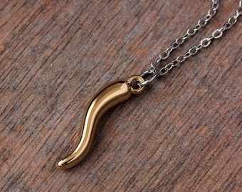 Golden Italian Horn Pendant Necklace Cornicello Necklace Silver Gold Necklace Gold Pepper Good Luck Necklace Birthday Chili Pepper Necklace