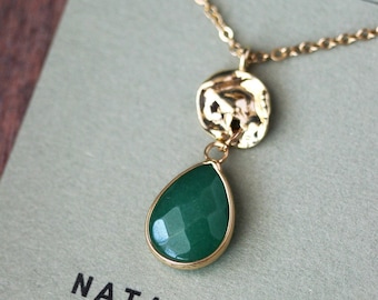 Green Aventurine Stone Necklace Green Gemstone Teardrop Necklace Natural Crystal Stone Gold Necklace Green Aventurine Jewelry Gold Necklace