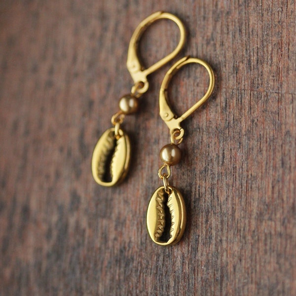 Gold Tone Cowrie Shells Earrings with Small Golden Pearls Sea Theme Earrings Cowri Shell Earrings Gold Charm Earrings Trendy Summer Earrings