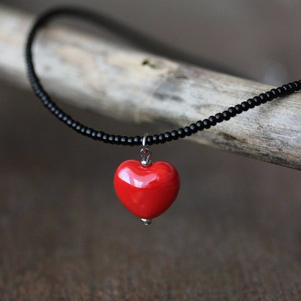 Dainty Black Seed Beads Choker with Red Ceramic Pendant Black Red Heart Necklace Thin Beaded Choker Unique Minimalist Love Theme Necklace