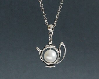 FB Jewels 14K Rose Gold Tiny Posh Bar 16-18 Necklace FB Jewels 14K Rose Gold Tiny Posh Bar 16-18 Necklace