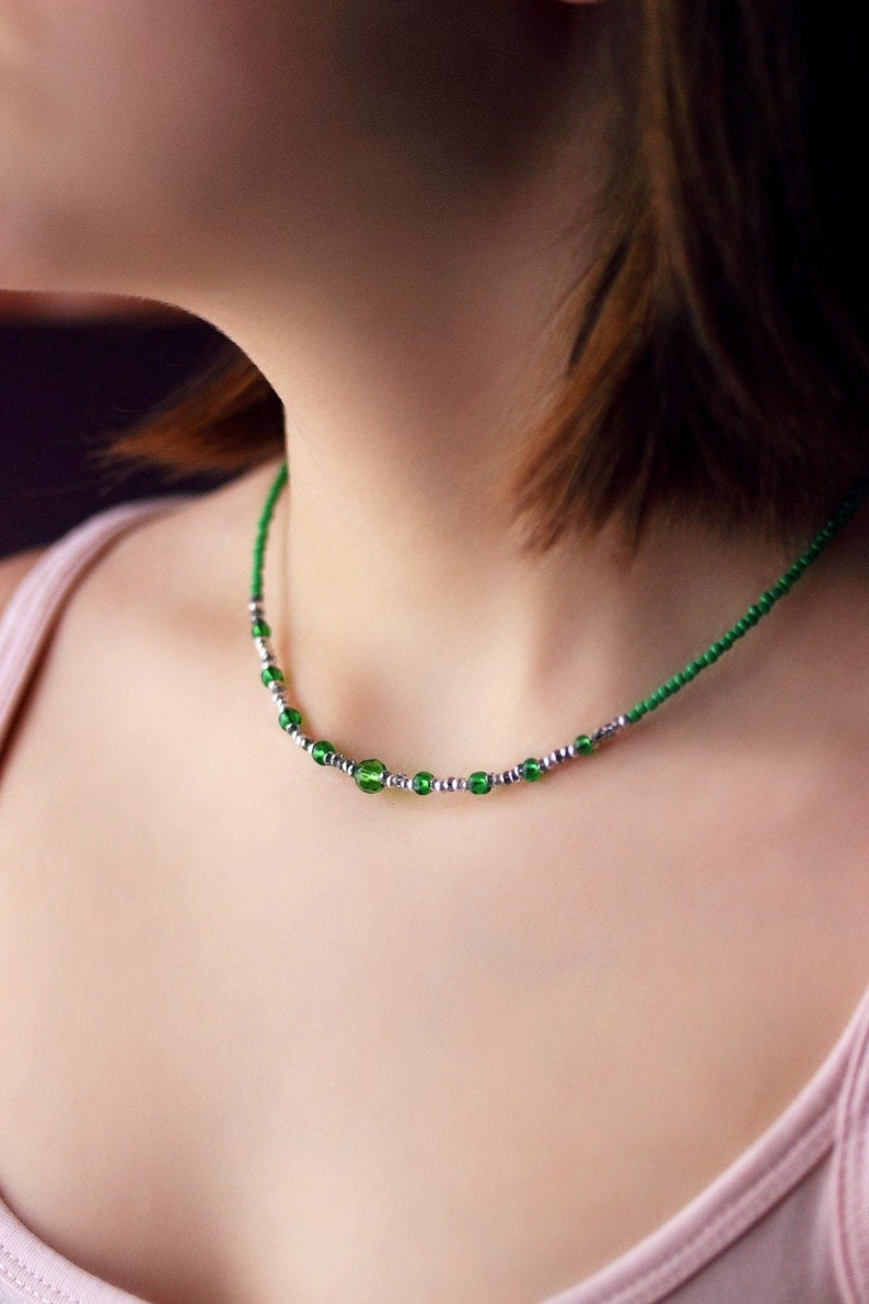 Green Silver Seed Bead Choker Green Silver Necklace Dainty Choker Short Trendy Necklace Seed Bead Choker Green Beach Choker Boho Necklace