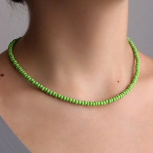 Green Glass Beads Necklace Minimalist Green Choker Simple Summer Necklace Trendy Summer Jewelry Green Boho Necklace Unique Beach Necklace