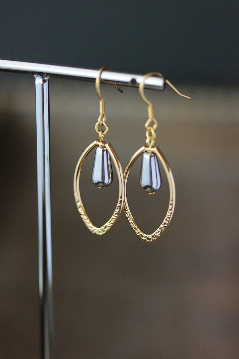 Long Oval Gold Tone Earrings Silver Hematite Stone Earrings Silver Drop Earrings Unique Elegant Dangle Earrings Gold Silver Teardrop Earring zdjęcie 1