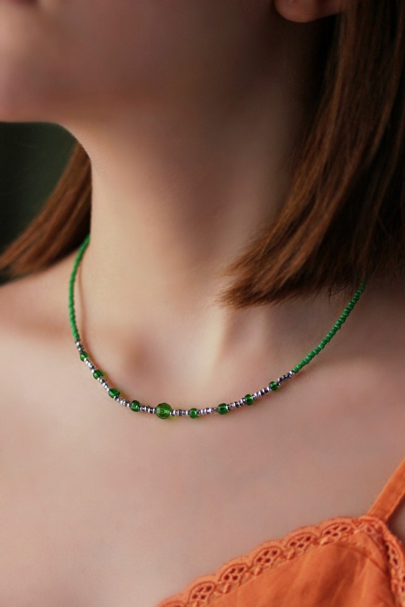 Green Silver Seed Bead Choker Green Silver Necklace Dainty Choker Short Trendy Necklace Seed Bead Choker Green Beach Choker Boho Necklace