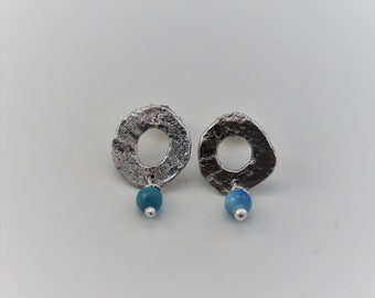 Hammered Small Earring with Gemstone