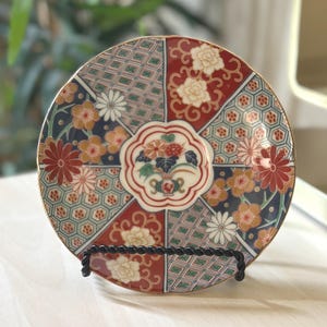 Vintage Arita Imari Fan Saucer | Japanese Hand Painted Porcelain | Collectible Asian Home Décor