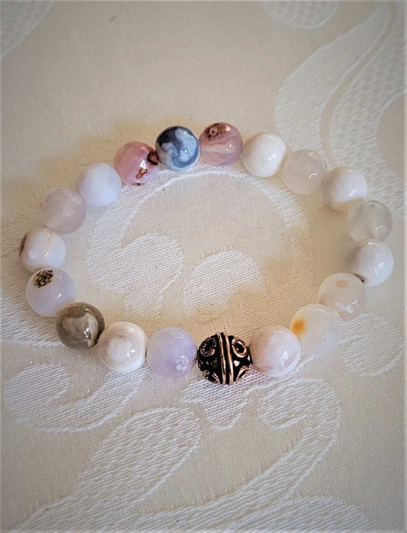Agate Bracelet With Copper Accent Bead, Whites and Cream Agate Bracelet