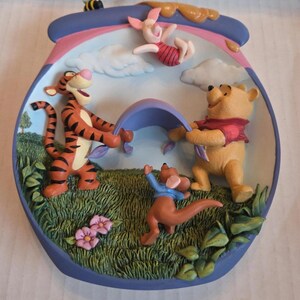 Disney Pooh Hunny Pot Adventures Hip Hip Pooh Plate Bradford COA Box
