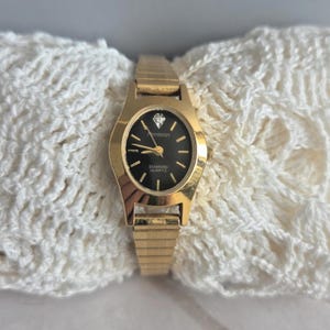 Women Armitron Diamond Quartz WR Analog 16mm Dial Watch (G993) \