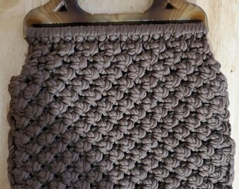 Borsa vintage in macramè intrecciato con manico in plastica, stile boho retrò anni '60 e '70