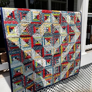 Log Cabin In The Woods Quilt
