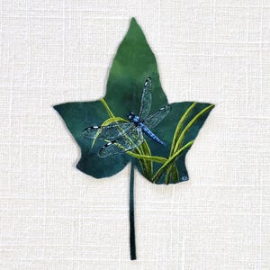 Dragonfly Leaf Art Print: Nature-Inspired Wall Art