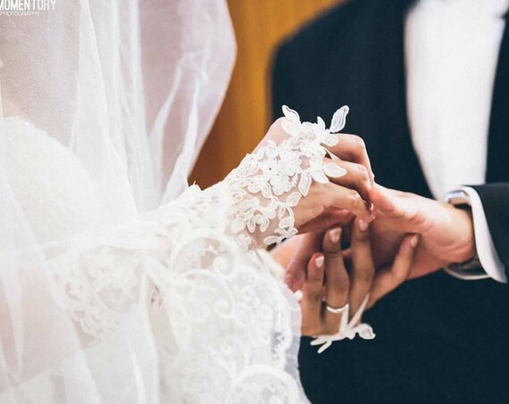 Long Ivory Wedding gloves bridal gloves lace gloves fingerless gloves ivory gloves french lace gloves 0006