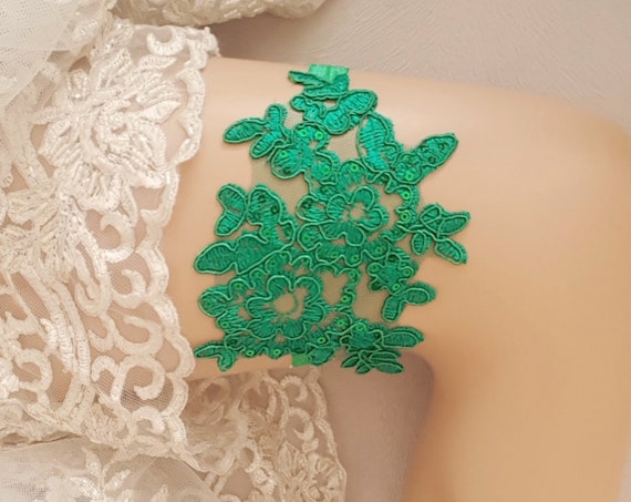 Christmas lace garter, bridal garter, green garter, bridal garter belt, pine green, green wedding, lace garter, boho garter