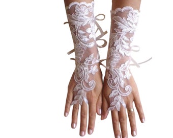 Long Ivory lace gloves, bridal gloves, lace gloves, fingerless gloves, ivory gloves, french lace gloves, long lace glove, lace mittens,