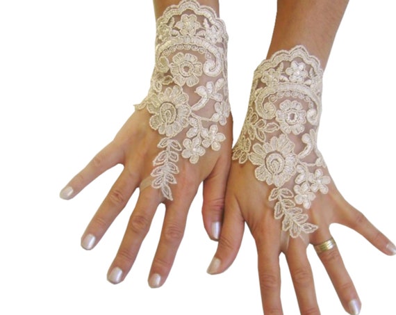 Champagne lace gloves, rustic wedding, gift for bride, short gloves lace, wrist cuffs lace, bridal accesories