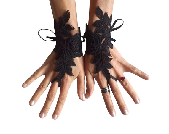 goth gothic, lace black gloves, Party gloves, bridal gloves, fingerless gloves, vampire gloves,