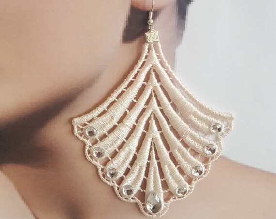 Blush pink earrings, rhinestone, lace jewelry, wedding accessories, jewellery, bridal, prom, costume, party, fashion, bridesmaid, wedding
