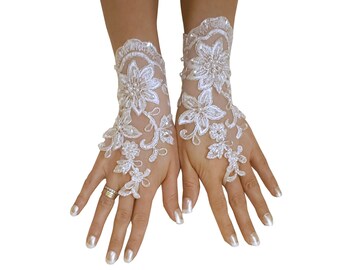 bridal glove, lace wedding glove, fingerless lace,  bridesmaid gift, prom gloves, party gloves, anniversary gloves, costume gloves