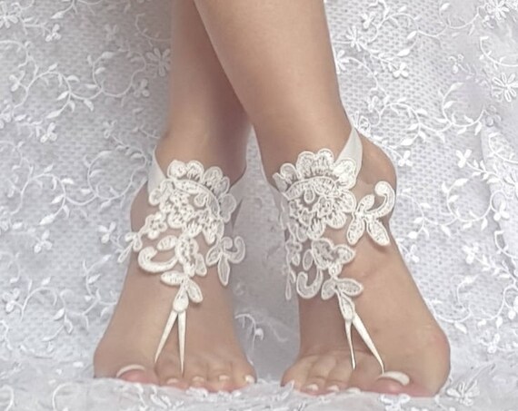 ivory Beach wedding lace barefoot sandals wedding shoes bridal gift bridesmaid gift bridal accessories barefeet ankle bangle prom party