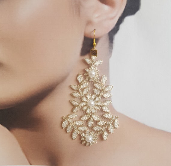 ivory gold Bridal earrings, jewelry, lace earrings, wedding jewelry, lace jewelry, wedding gift handmade, costume jewelry, bohemian earrings