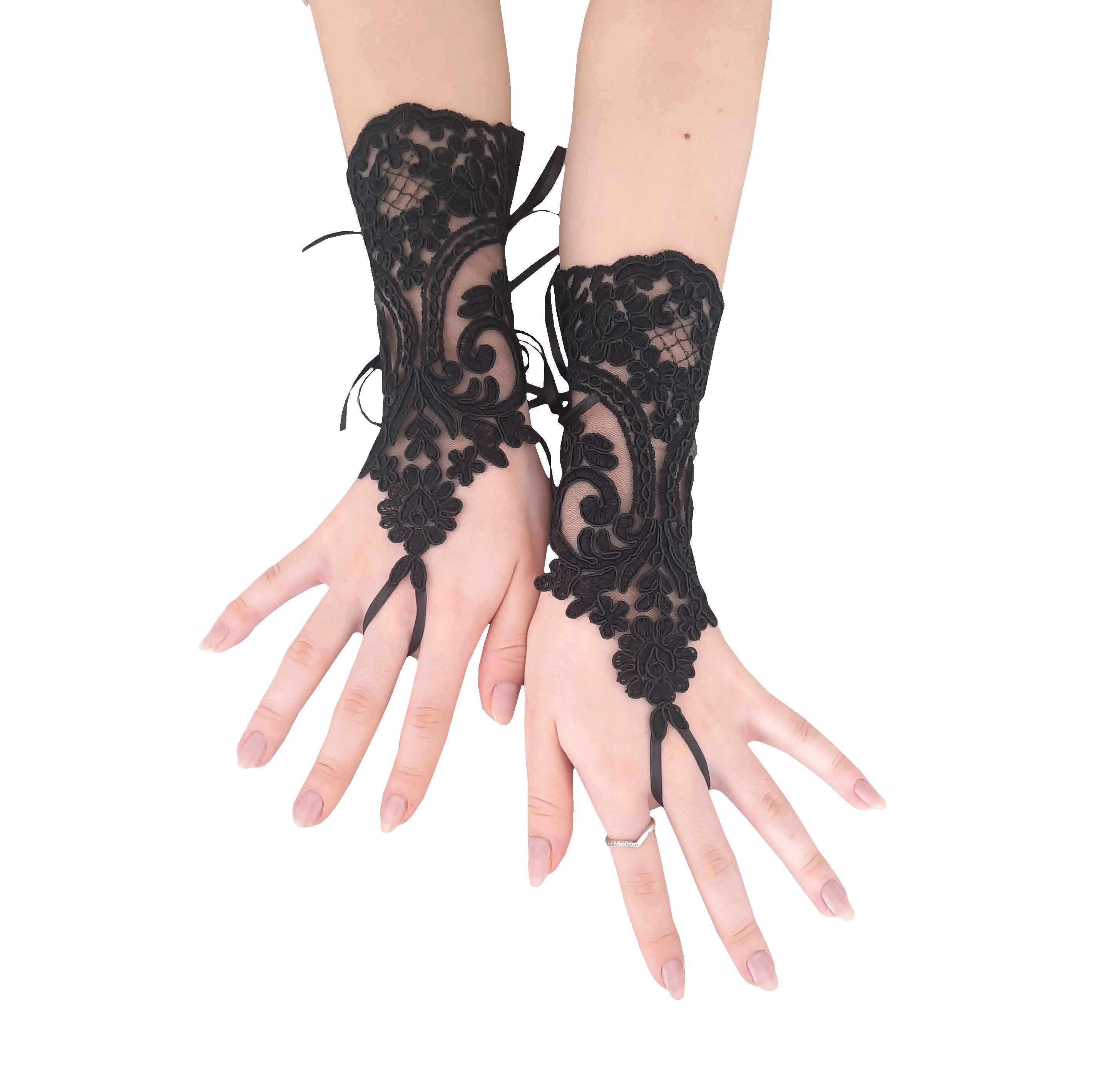Elegant Lace Fingerless Gloves Elegant Lace Fingerless Gloves