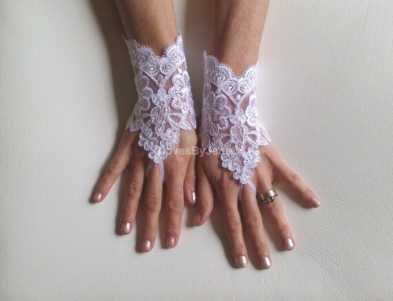 White Wedding gloves bridal gloves lace gloves fingerless gloves french lace gloves
