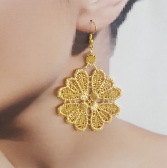 Cappuccino gold lace earrings, lace jewelry, boho earrings, gift for girl, gift for her, daily jewelry