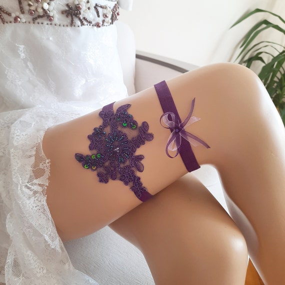 Beaded Purple garter set, bridal leg garter, wedding garter, garter for wedding, keepsake garter, purple wedding shower, gothic garter belt