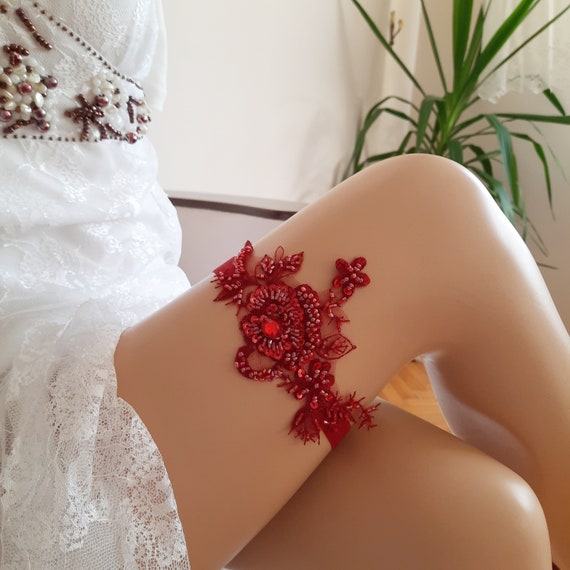 Blood Red Bridal Garter Belt, Wedding Garter, Garter, Bridal Garter, Red  Garter, Bridal Lace Garter, Rhinestone Garter, Gothic Garter 