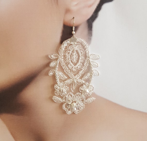 ivory silver Bridal earrings, jewelry lace earrings, wedding, lace jewelry, wedding gift handmade, costume jewelry, bohemian, birdal shower,