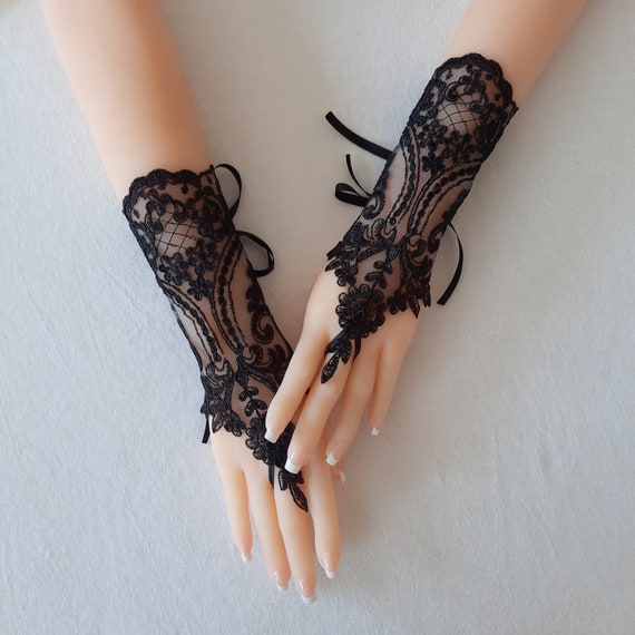 Wedding Lace Gloves, French Lace Gloves, Bridal Lace Gloves, Lace