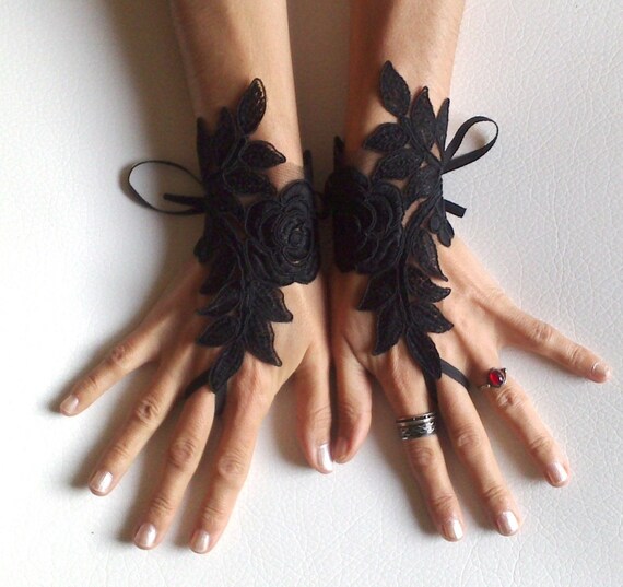 goth gothic lace black Wedding gloves, Party gloves, bridal gloves fingerless gloves french lace vampire