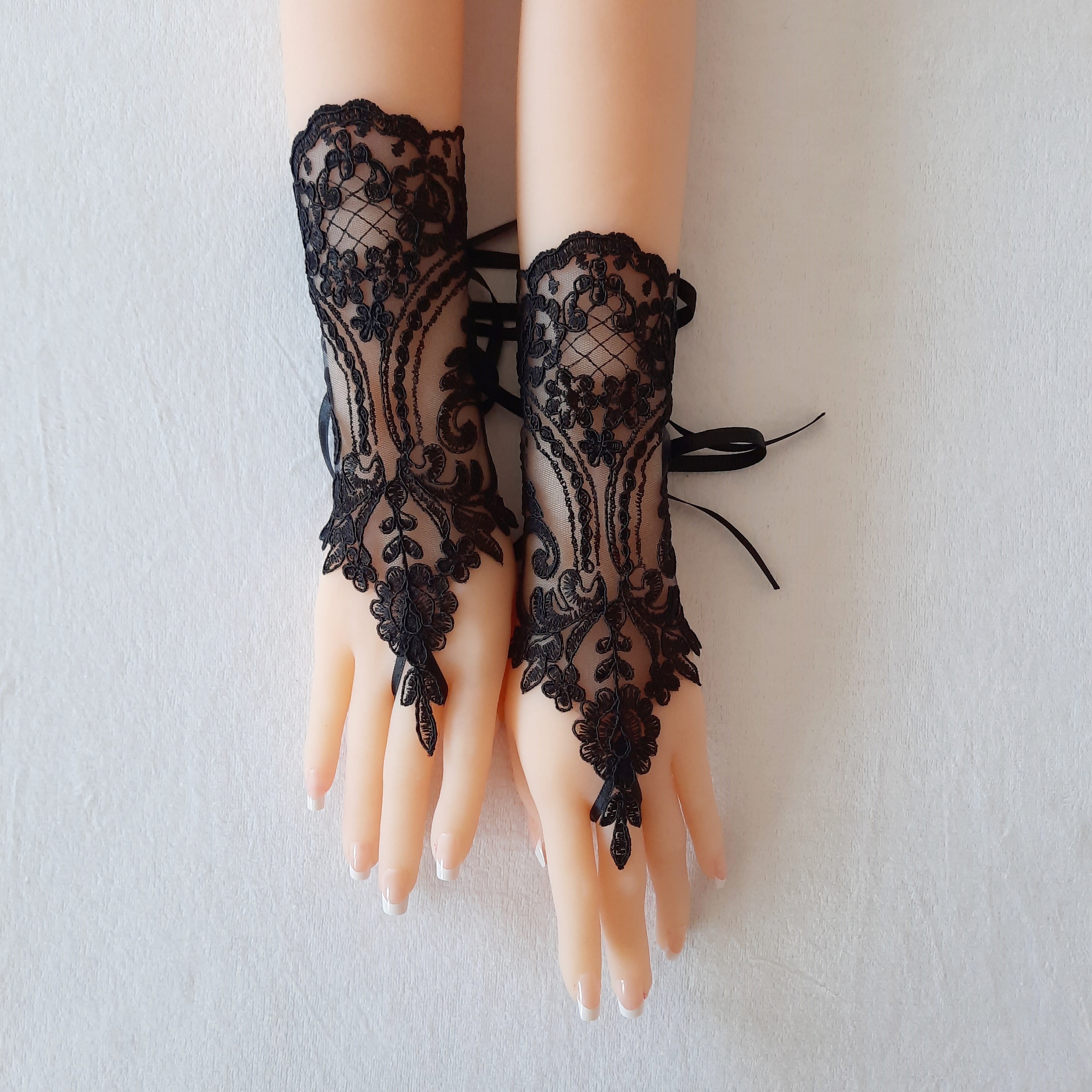 Black lace cuff detachable fingerless gloves french lace removable sleeves wrist lace accessories long evening gloves muslim gifts Accessories Gloves & Mittens Costume Gloves 