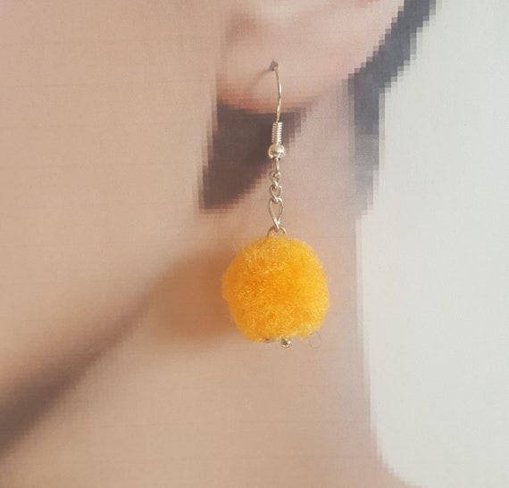 Orange earrings, jewelry, pumpkin color, earrings, ball earrings, handmade, costume jewelry, gothic, halloween gift costume