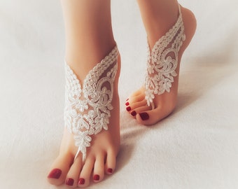 Lace bridal anklet, wedding barefoot sandal, beach shoes, bridal accessory, wedding anklet, lace barefoot sandals, wedding shoe, lace anklet