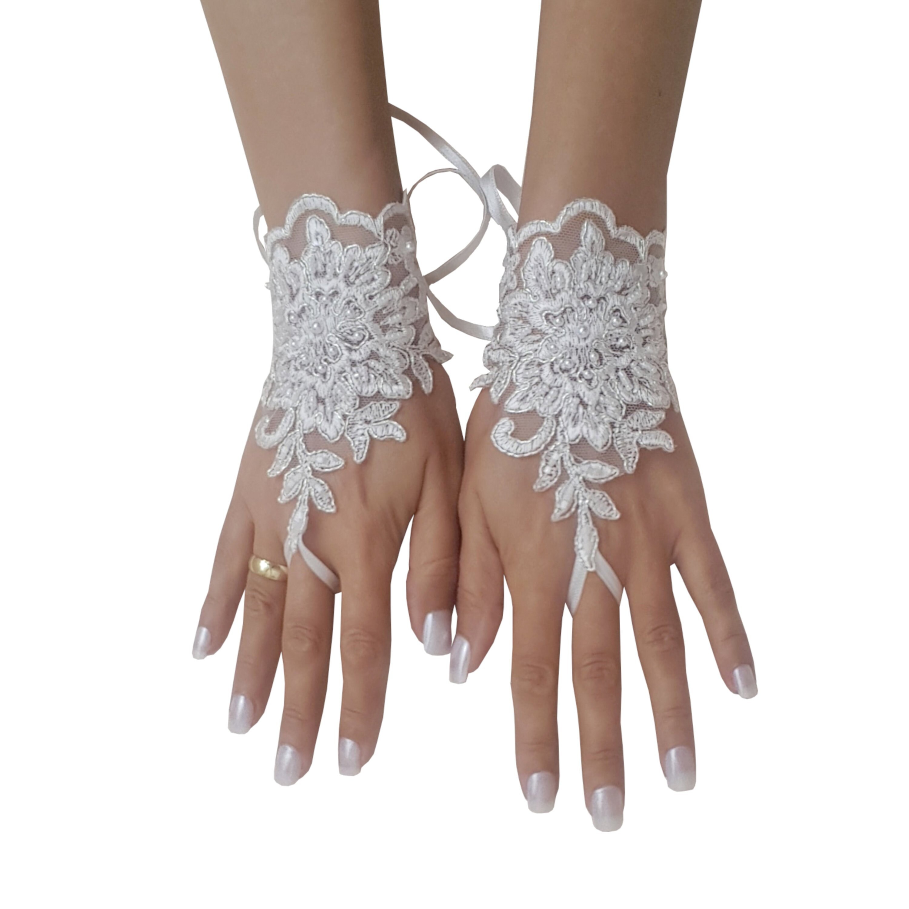 silver lace gloves