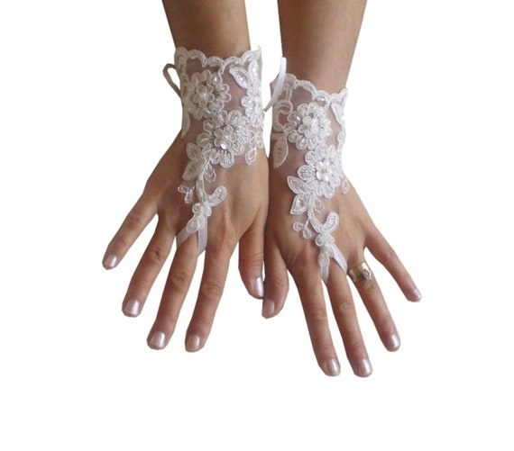 Ivory Lace Glove Bridal Wedding Fingerless French Lace Gauntlets Guantes Floral Beaded Rustic Elegant Lace Glove Wedding Bride Etsy UK