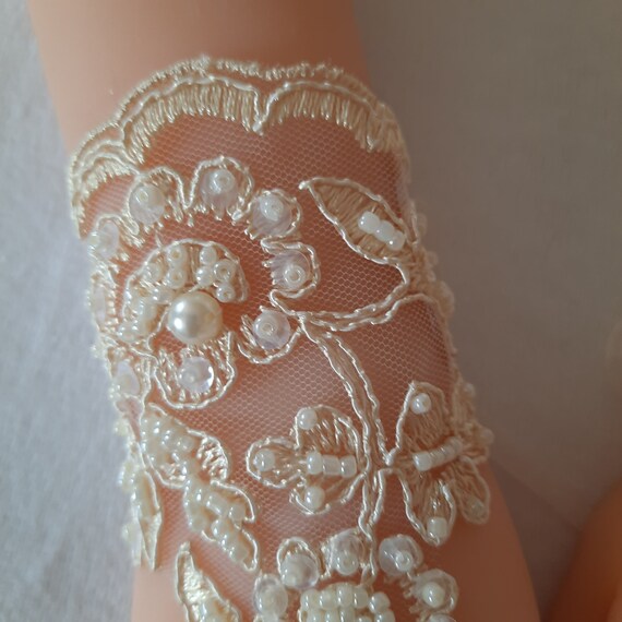Lace Gloves, Old Gold Lace Gloves, Pearl Beaded Bridal