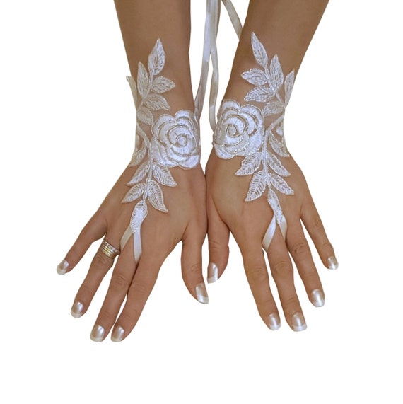 Bridal Glove, ivory, silver-embroidered lace gloves, Fingerless Gloves, cuff wedding bride, bridal gloves, ivory,
