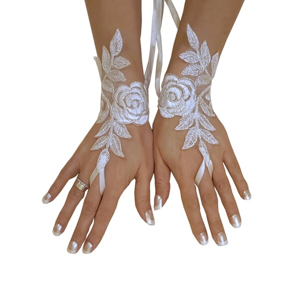 Gant de mariée, ivoire, gants en dentelle brodés d’argent, gants sans doigts, mariée de mariage manchette, gants de mariée, ivoire,