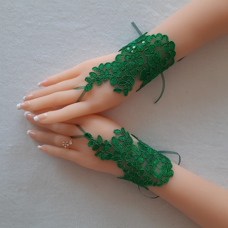 Christmas green lace gloves, fingerless gloves, prom, party, pine green, christmas wedding, christmas theme, bridal gift, yew year gift image 10